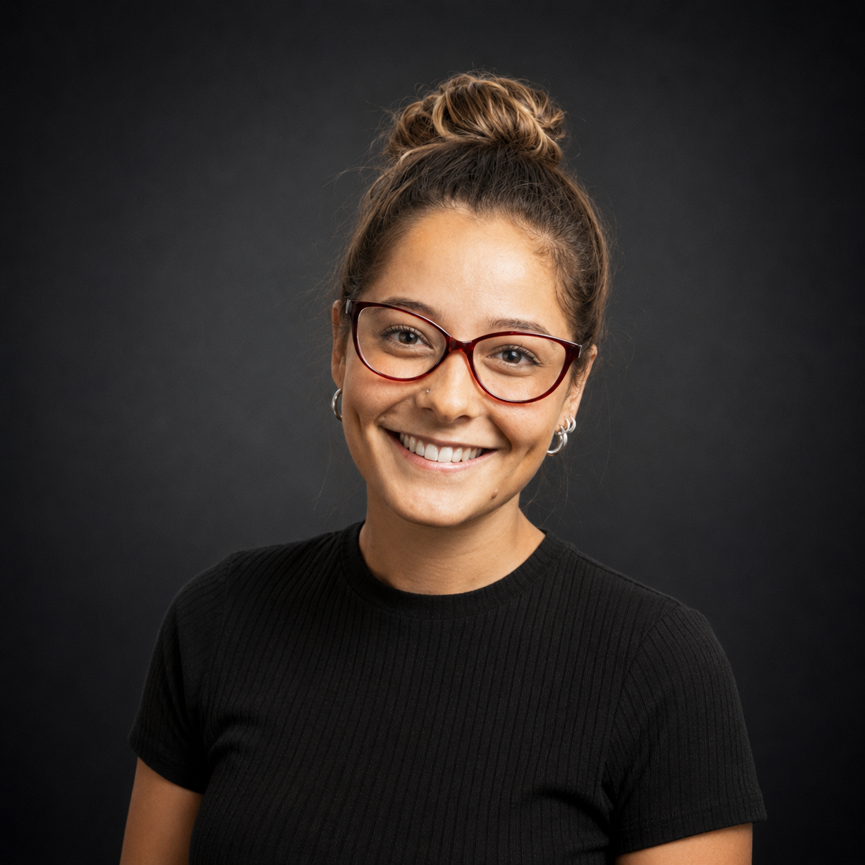 Julieta León — Senior Graphic Designer